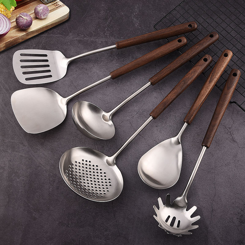 Household Cooking Kitchenware